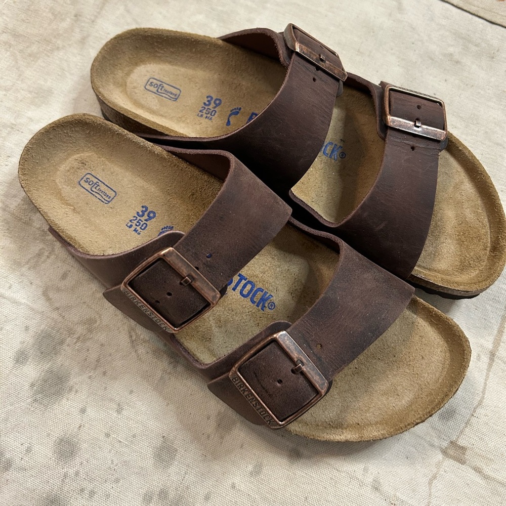 Birkenstock Arizona Soft Footbed Size 8-8.5 EU 39 One Wear